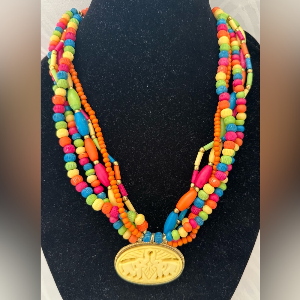 VTG Multicolor Statement Beaded Necklace with Carved Elephant Pendant Mardi Gras